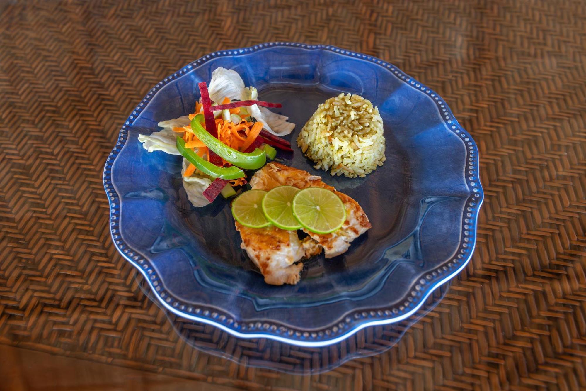 Torreblanca Beach Hotel And Suites Guayabitos - Desayuno Y Comida Incluido Rincon de Guayabitos Exterior photo